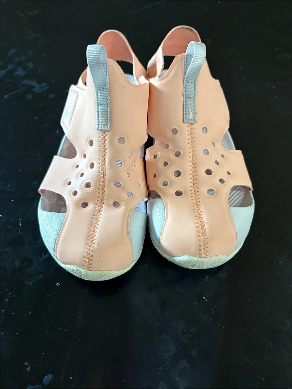 Nike ACG Peach and Light Gray Kids Sandals